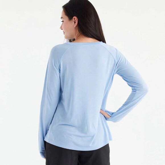 Free Fly Apparel: Women's Bamboo Lightweight Long Sleeve II in Light Blue XS - Picture 3 of 6
